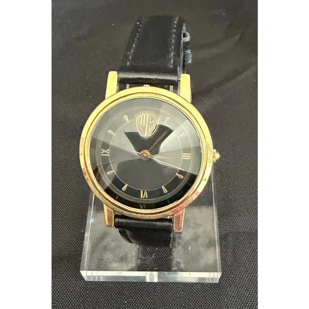 Vintage Warner Bros Studio Store Collectible Special Edition Fossil Watch 90s